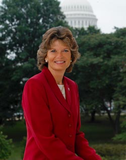 Photo of Senator Lisa Murkowski